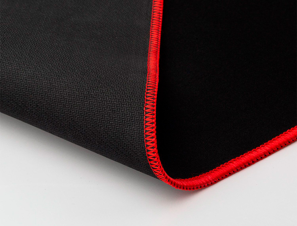 ALFOMBRILLA PARA RATON Q-CONNECT XXL NEGRA CON BORDE ROJO 900X400 MM